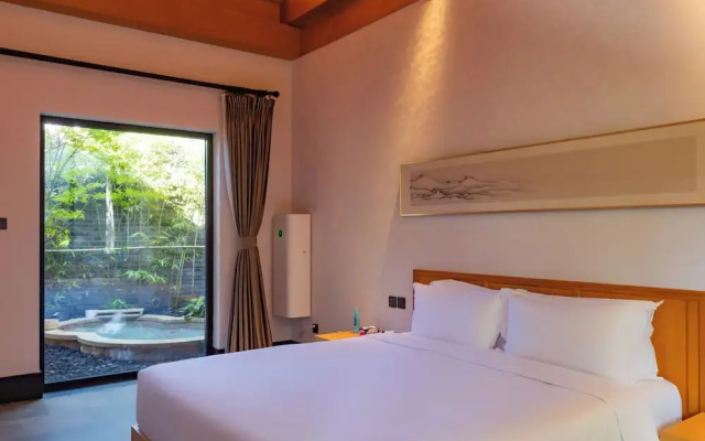 YiPiao Courtyard Hot Spring Resort Xiaotangshan Beijing