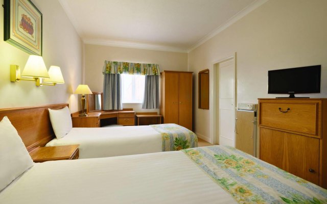 The Olde Barn, Sure Hotel Collection by Best Western
