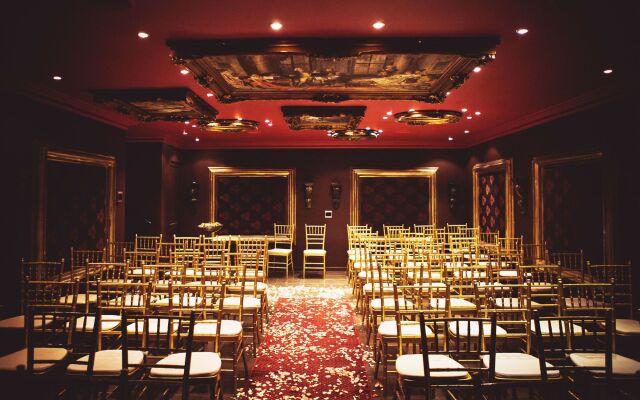 Fusion Boutique Hotel