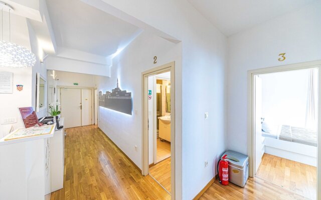Riva City Rooms