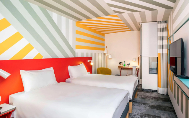 ibis Styles Warszawa Centrum - Image 2