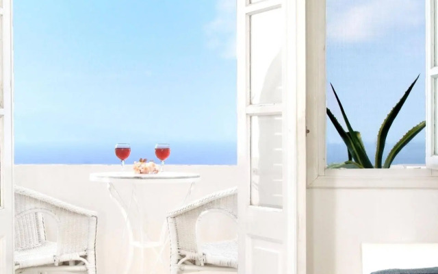 Muses Cycladic Suites
