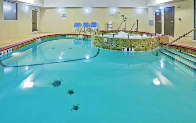 Holiday Inn Express & Suites Woodward by IHG