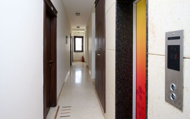 OYO 8704 Hotel Good Care