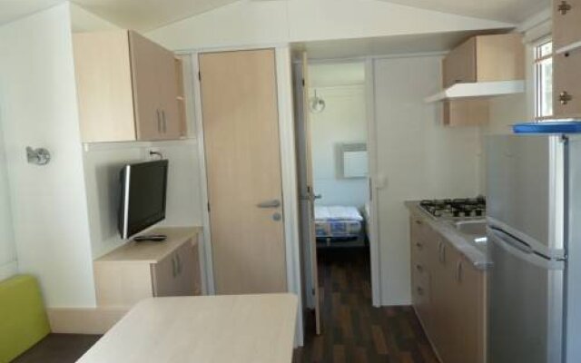 Camping Santa Monica Raron