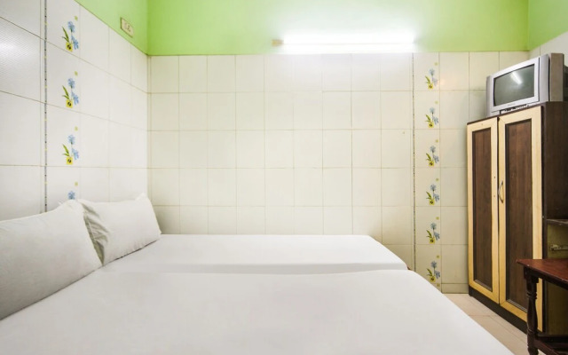 SPOT ON 45592 Nice Guest House