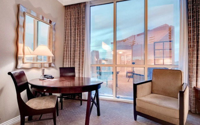 StripViewSuites Two Bedroom at Signature