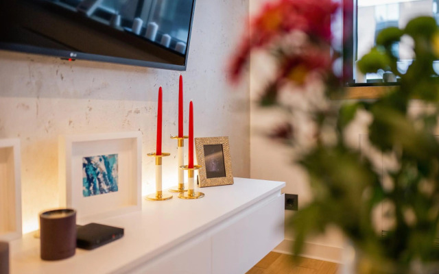 Stylish Luxury Apartment LEO, free garage, concierge, self-check-in, Wi-Fi