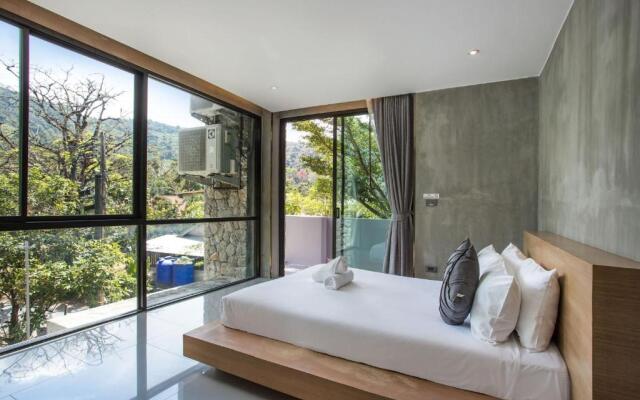 Scenic Green Hill Views 4BR Villa Jeanny