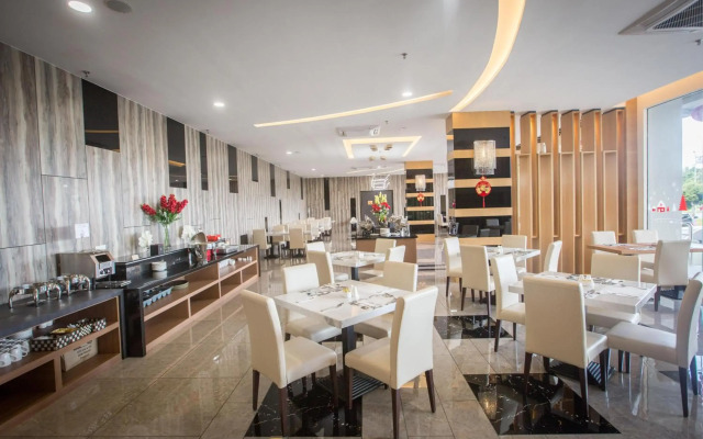 Lintas Platinum Hotel