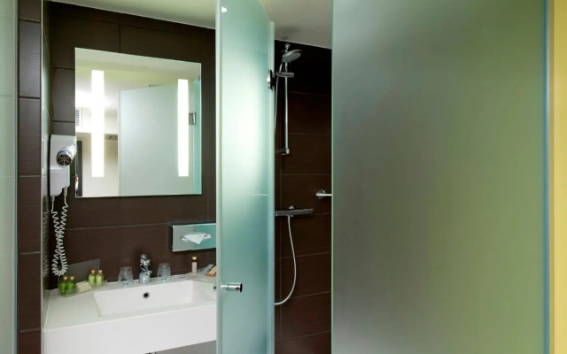 Hotel Apolonia Paris Montmartre, Sure Hotel Collection by BW
