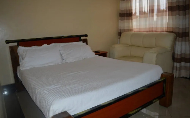Elsa Hotel