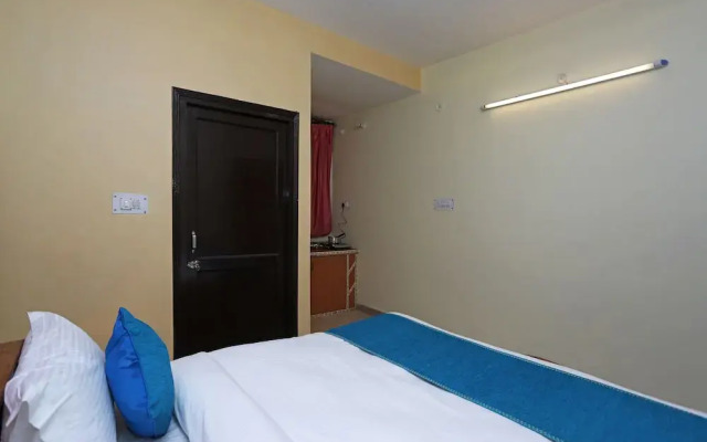 Oyo 10932 Home 1Bk Spacious Studio Mehragaon