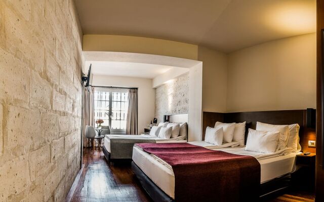 Palla Boutique Hotel