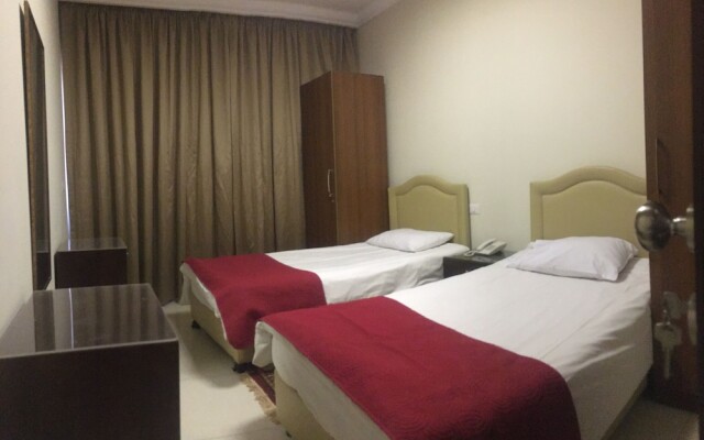 Bella Rosa Hotel