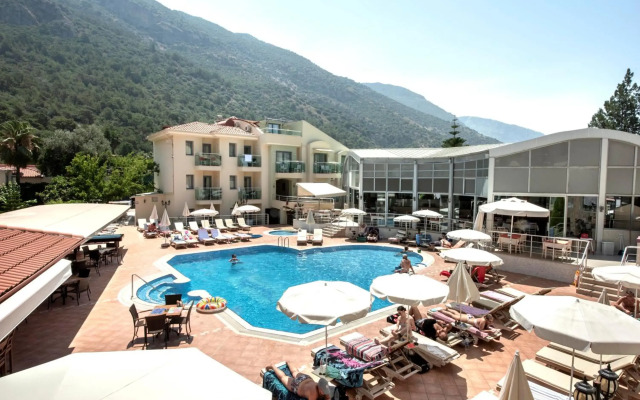 Belcehan Hotel