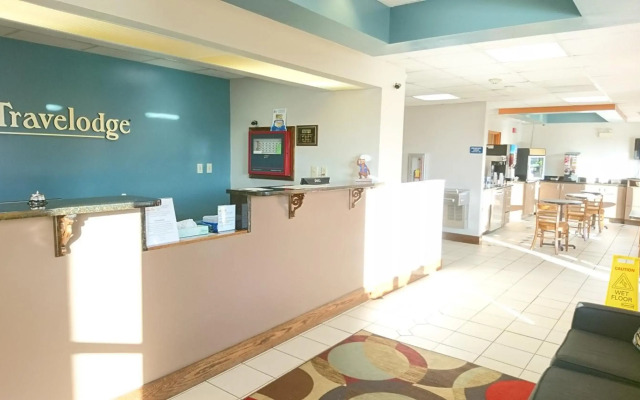 Travelodge by Wyndham Knoxville East
