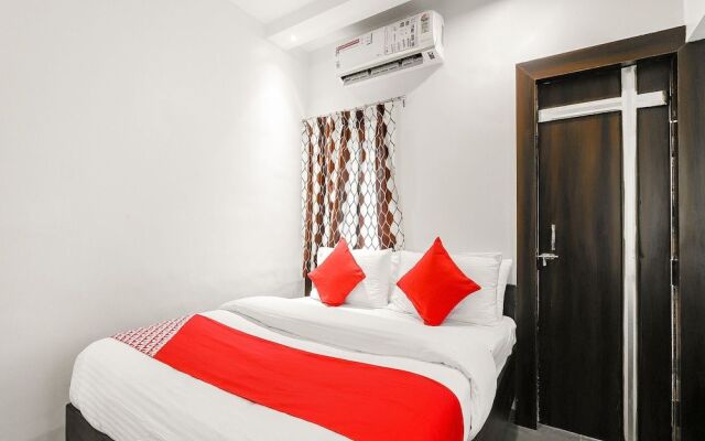 OYO 14826 Ashoka Executive