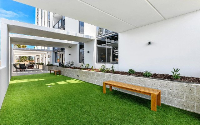Qube Broadbeach