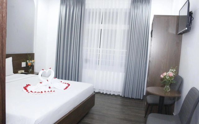 Hue Royal Hotel – Guest Rooms – Hue