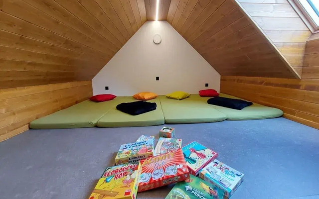 Cerny Dul Kcmv115 Comfortable Holiday Residence