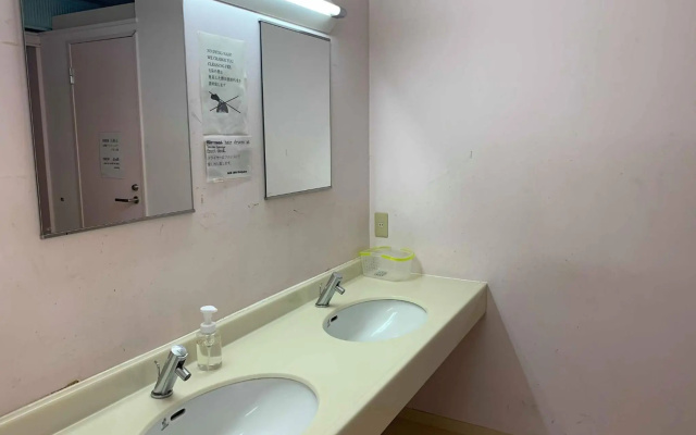 Ace Inn Shinjuku - Hostel