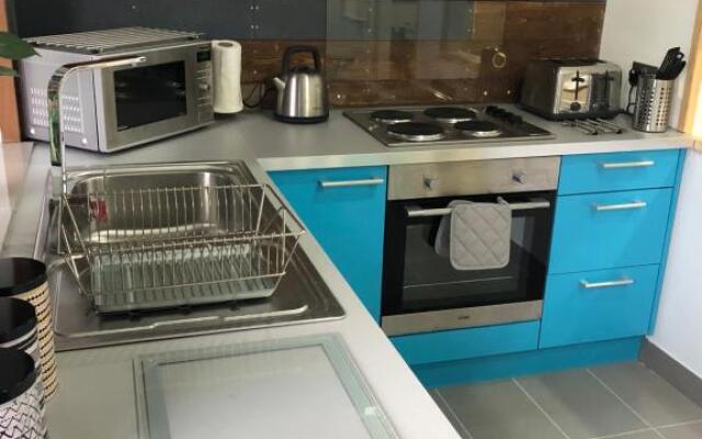 Treetops flat2 Hall Green B28