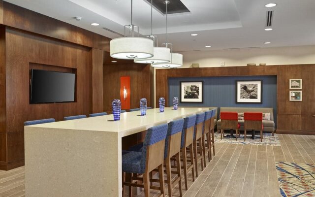 Hampton Inn by Hilton Halifax Downtown