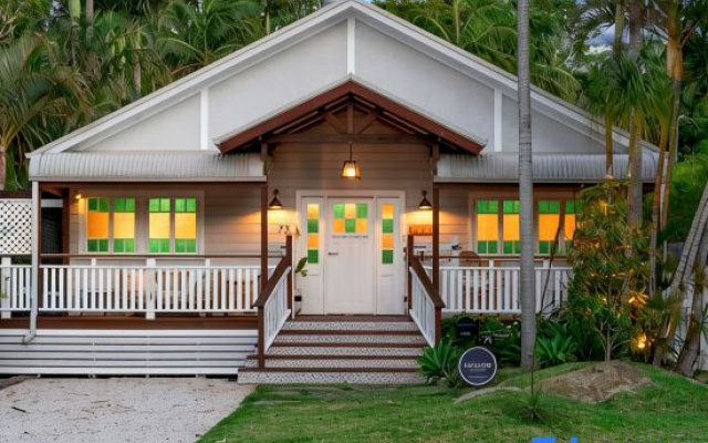 Luxico's Costa Rica in Byron