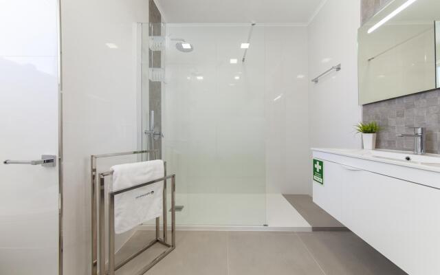 A34 - Aurora Apartment in Casa Feliz