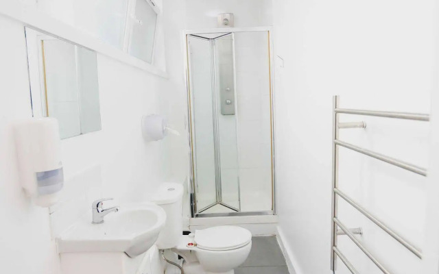 Via Limehouse - Hostel