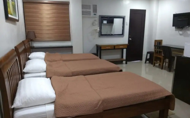 OYO 848 Dona Aurora Condotel