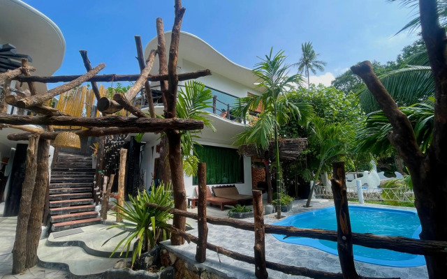 AC 2 Resort
