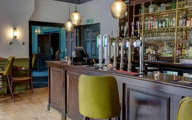 Hallgarth Manor House, Signature Collection