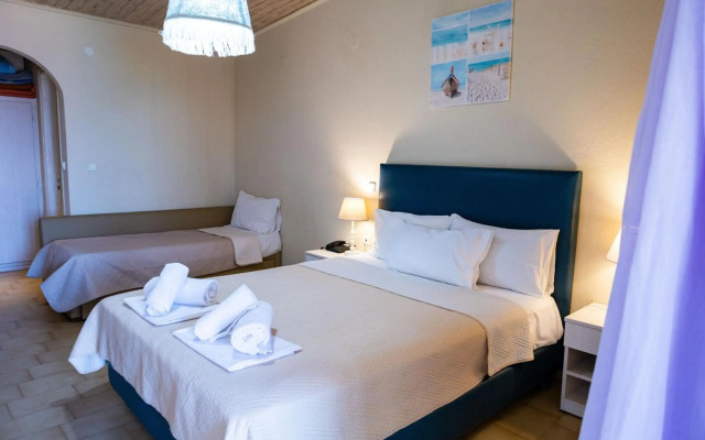 Venus Beach Bungalows Hotel
