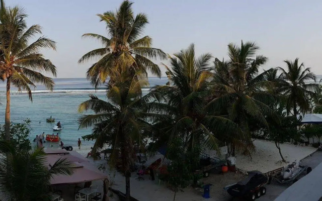 Hotelodge Aloevera Beach