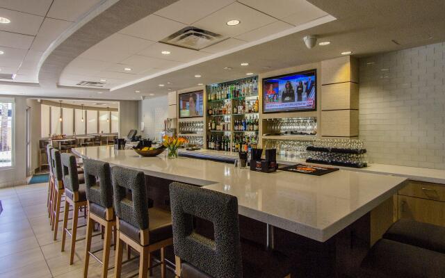 Holiday Inn Hotel & Suites Scottsdale North - Airpark by IHG