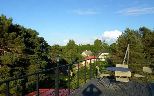 Okka Tavern & Guesthouse