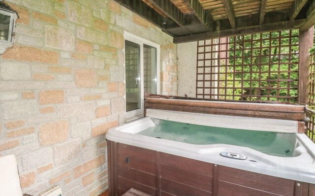 32 Valley Lodge