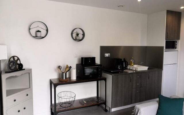 Le Comptoir, confort, gare et tramway à 4min