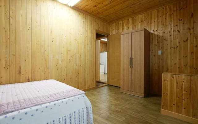 Yeongwol Dongkang Hasoel Pension