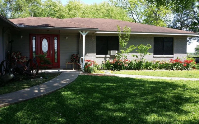 The Hoffmann Vacation Rental Bed & Breakfast