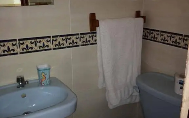 Class Colonial Aparta Hotel