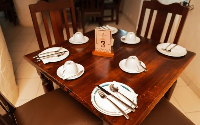 Great Zimbabwe Hotel