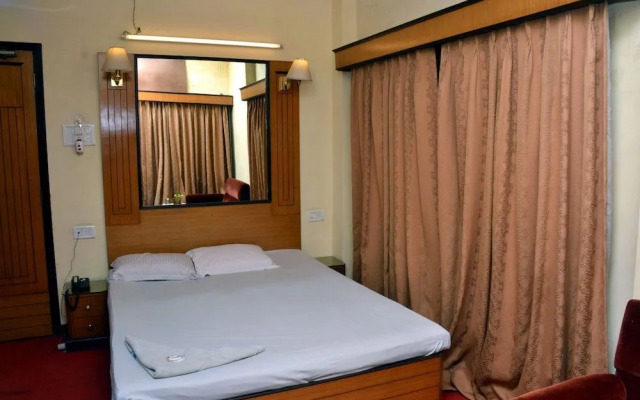 Hotel Dolphin - Bhakkhali