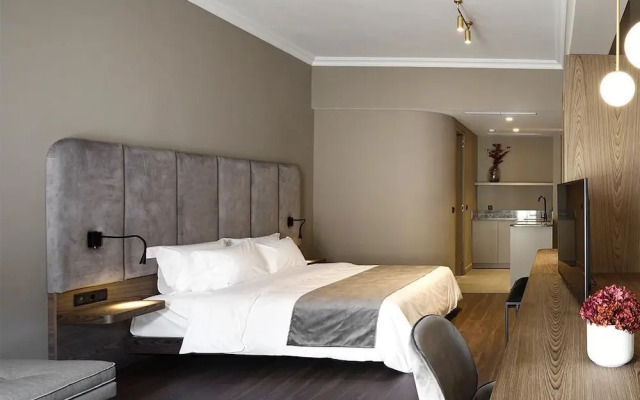 Roomore Apartments