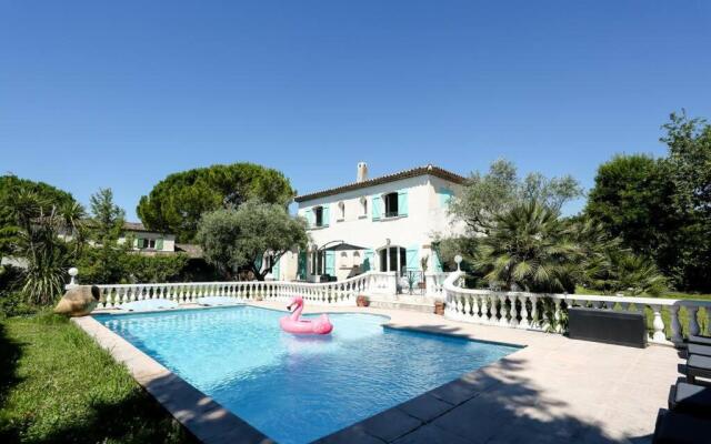 Luxury Provençal retreat 5 mins from Valbonne