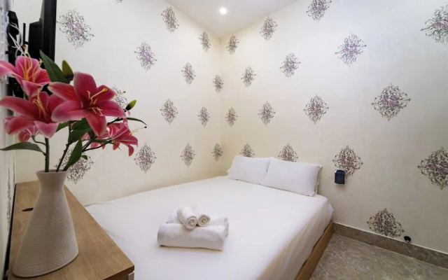The Pivot Suite Ben Thanh - District 1 – Guest Rooms – Ho Chi Minh City