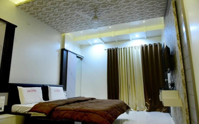 Hotel Pushpak Satara