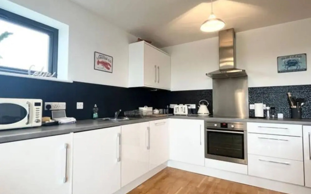 Newquay Near Beach Town Center Parking